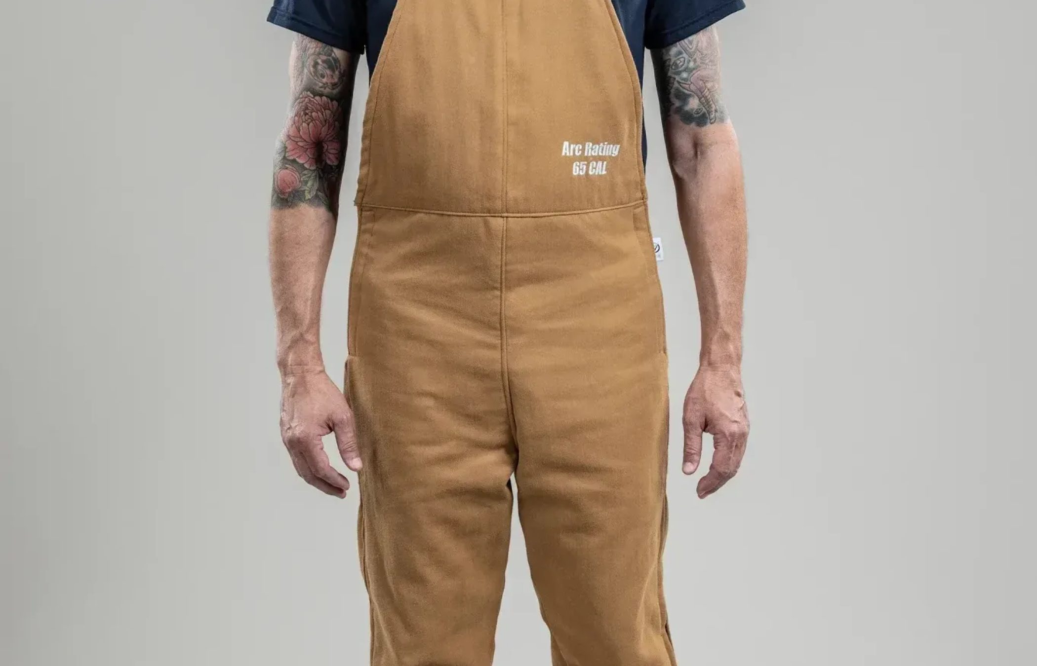 Side Slant Pockets Enhance Storage Options
