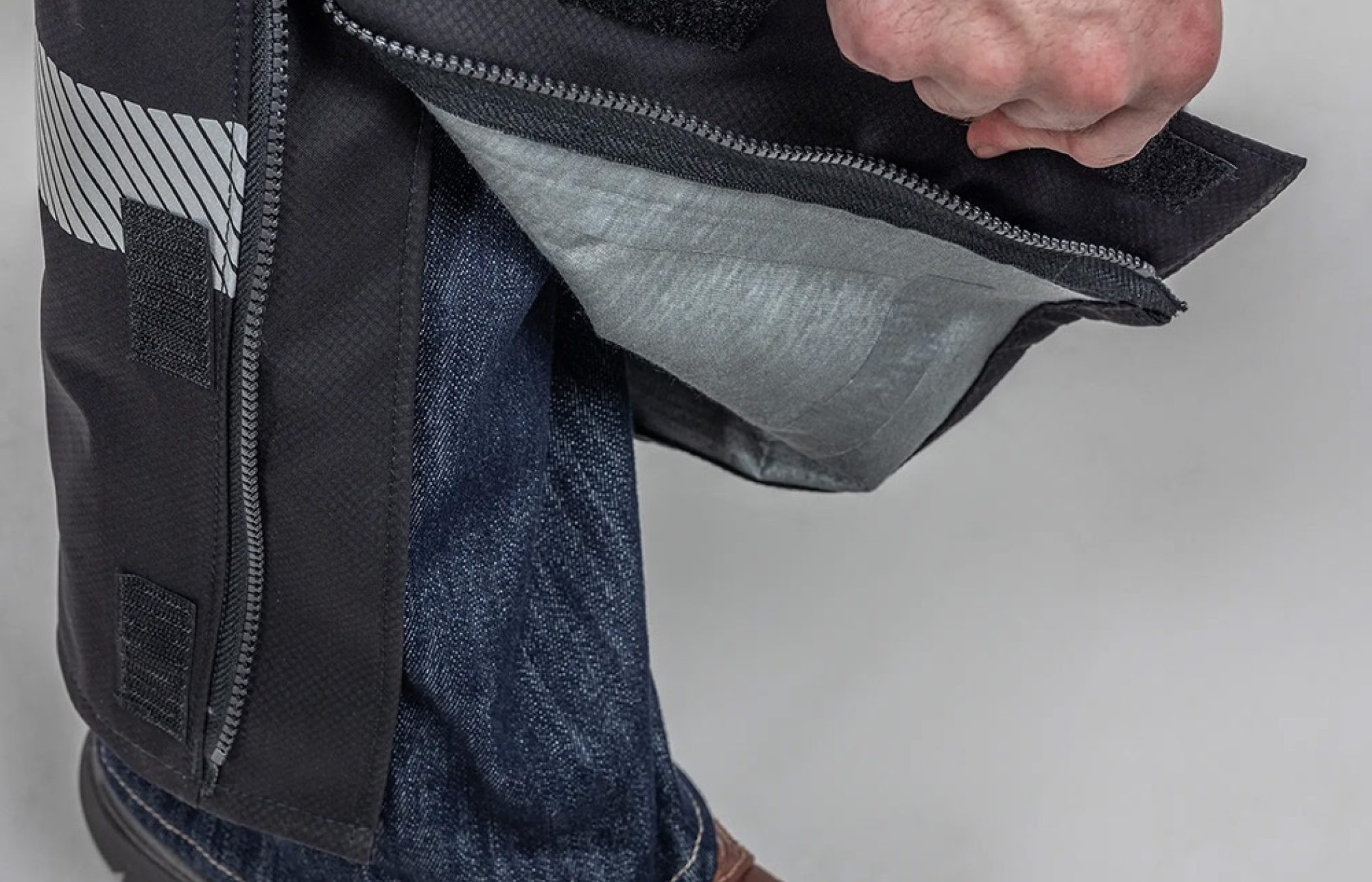 Bib: Covered Zipper Closure on Legs