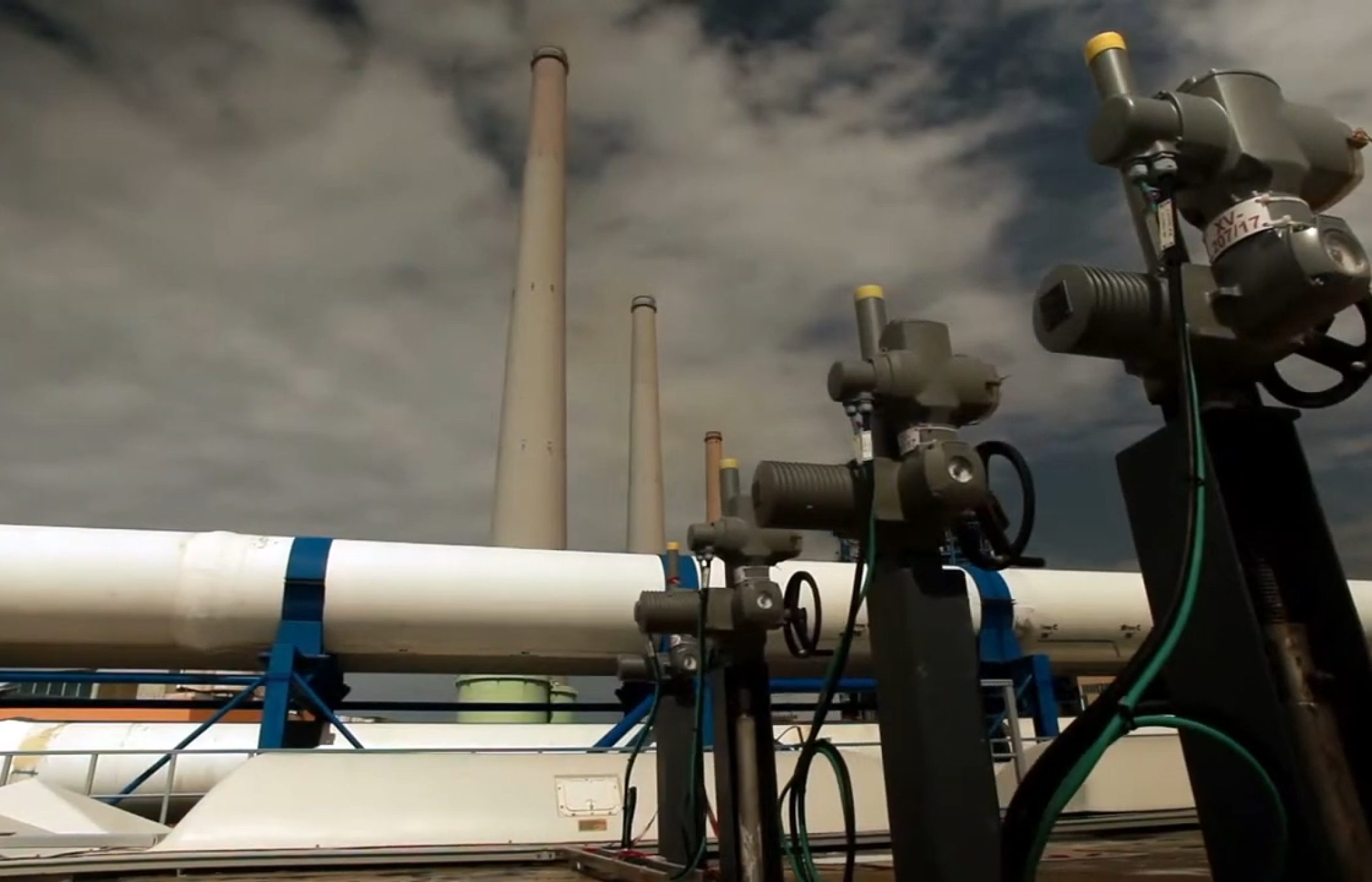 Oil and Gas Industry Flash Fire and Extreme Heat Protection