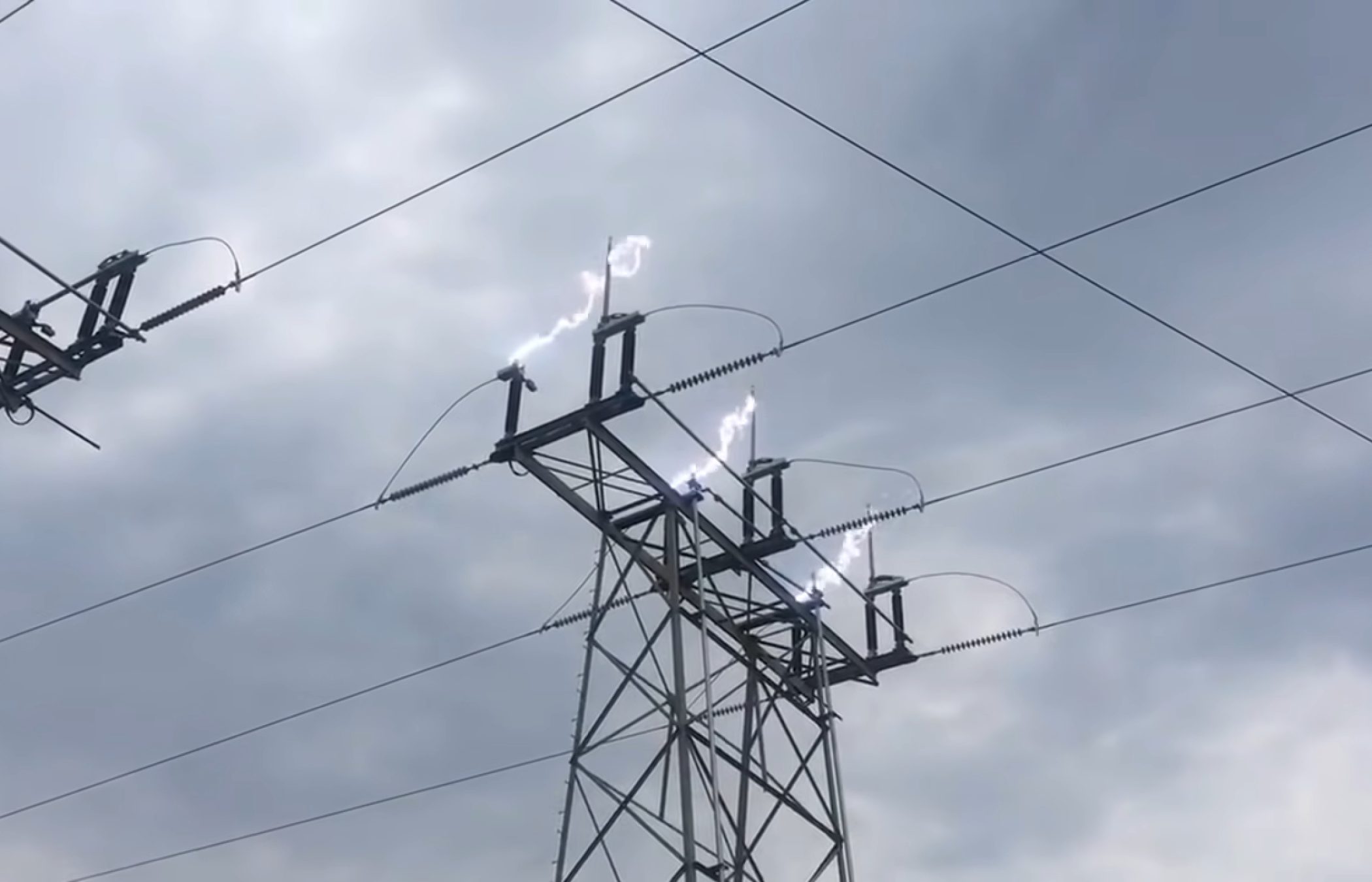 High-Performance Electric Arc Protection